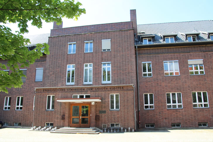 Gymnasium zum Grauen Kloster Gymnasium zum Grauen Kloster